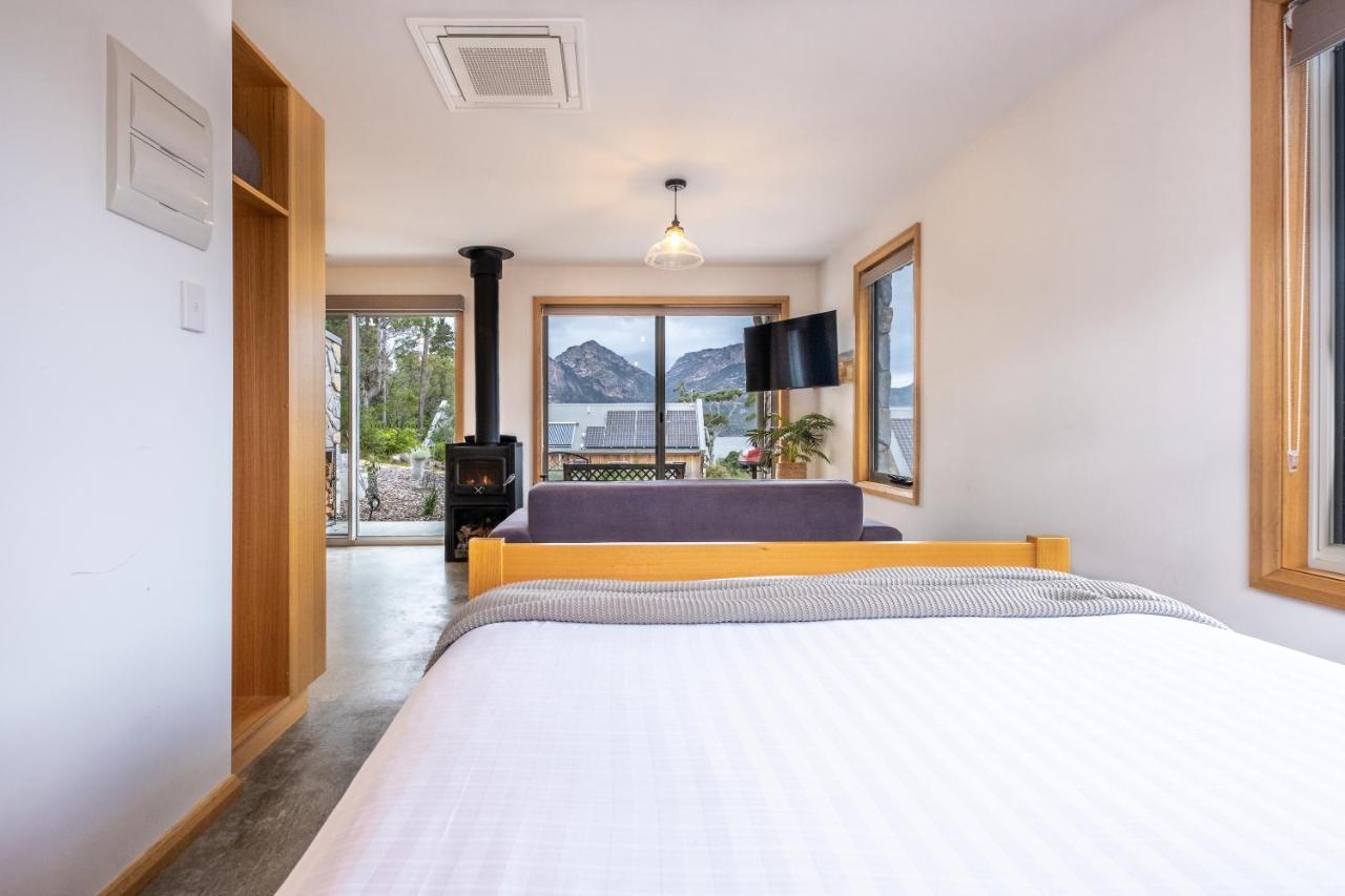 Freycinet Stone Studio 7 - Quartz Coles Bay Exterior photo