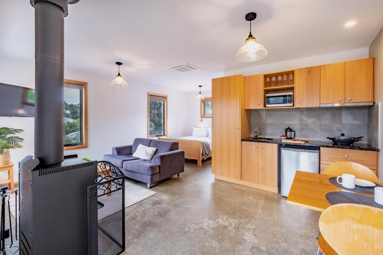 Freycinet Stone Studio 7 - Quartz Coles Bay Exterior photo