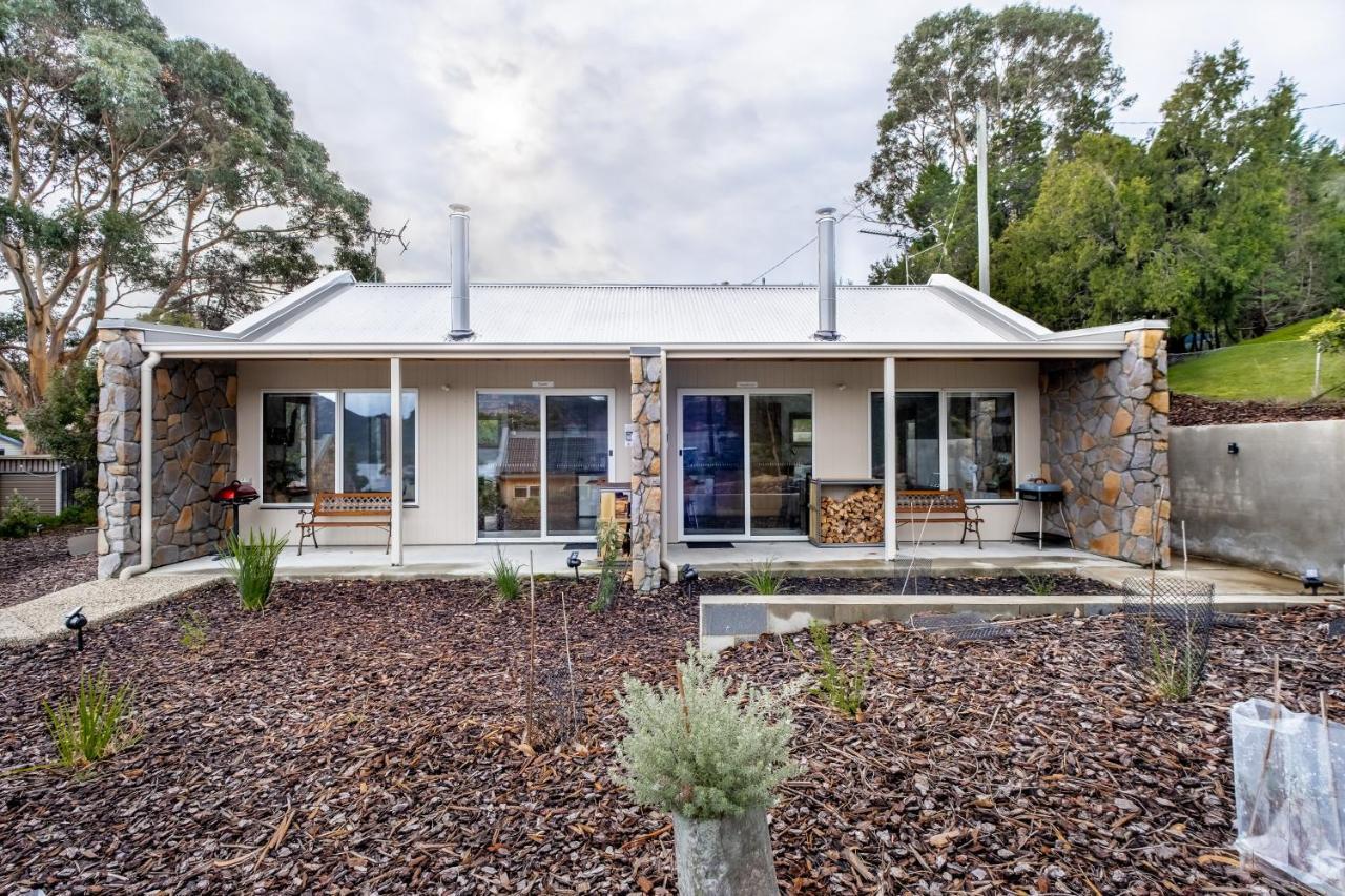 Freycinet Stone Studio 7 - Quartz Coles Bay Exterior photo